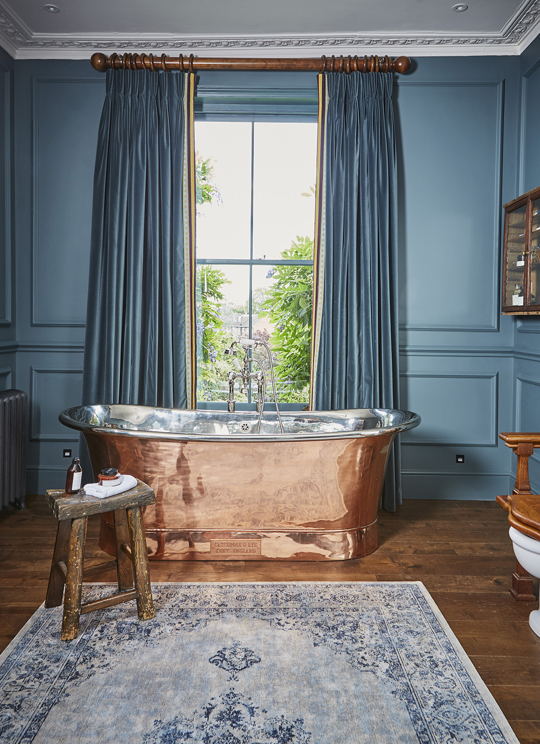 Forbes Rix Mole House Master WC